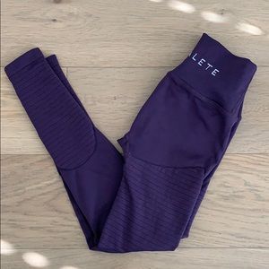 XS Alphalete Leggings